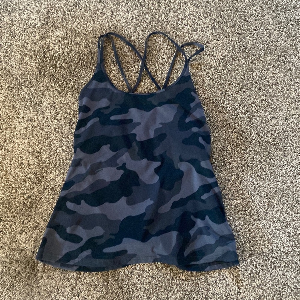 Old Navy camo workout tank